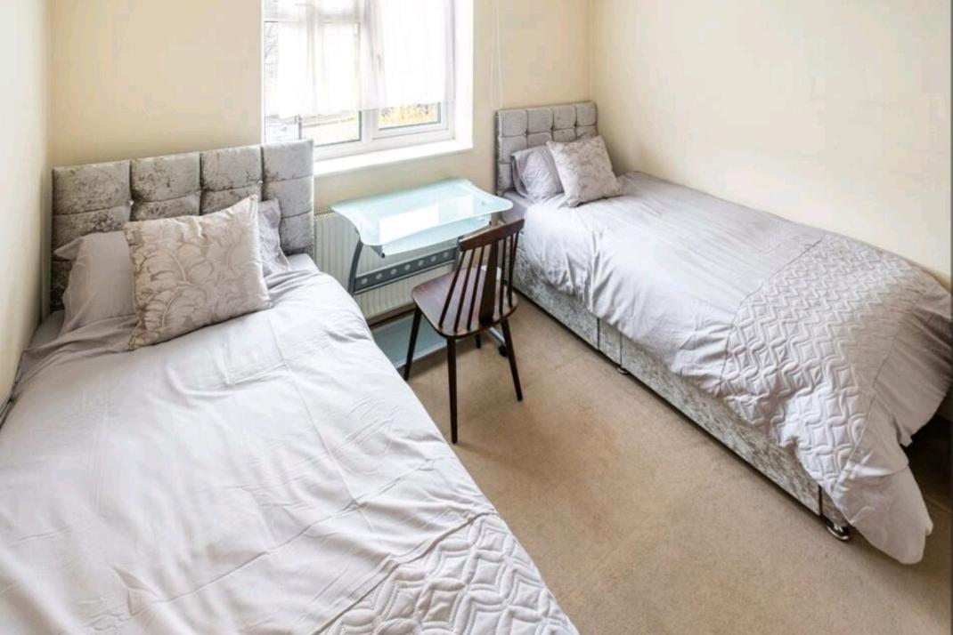 London Stratford Holiday Home Zewnętrze zdjęcie